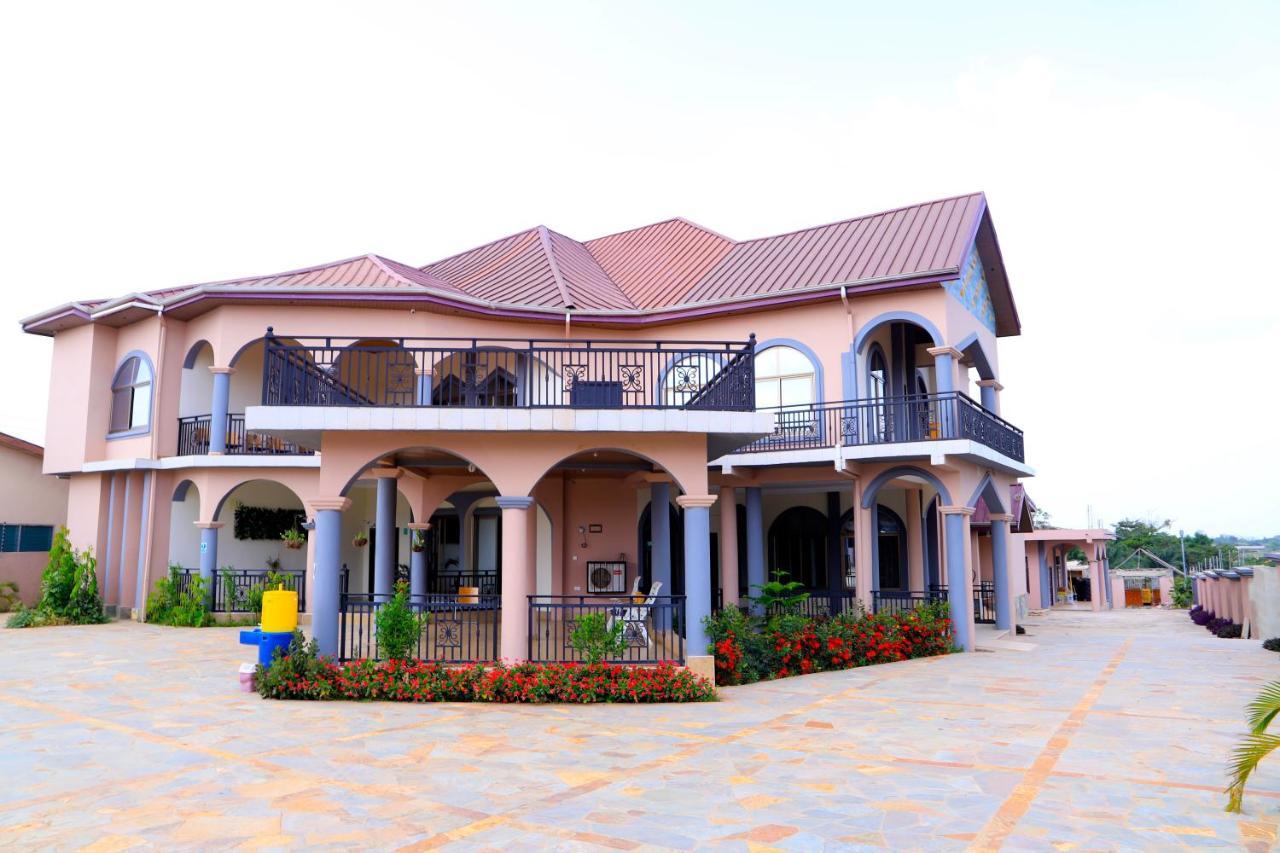 Osaah Bema Lodge Antoa Exterior foto